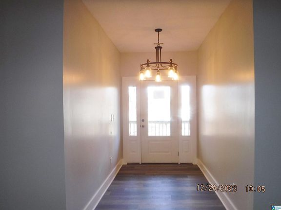 5th image of 60 River Oaks Ln