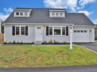 1 Beach Plum Path, East Falmouth, MA 02536