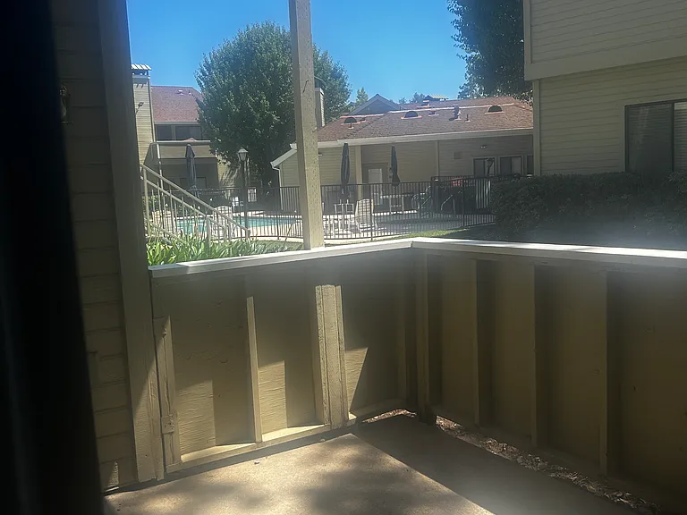 Summer Place Apartments — Photo 21