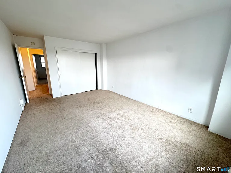 71 Strawberry Hill Ave #802 — Photo 7
