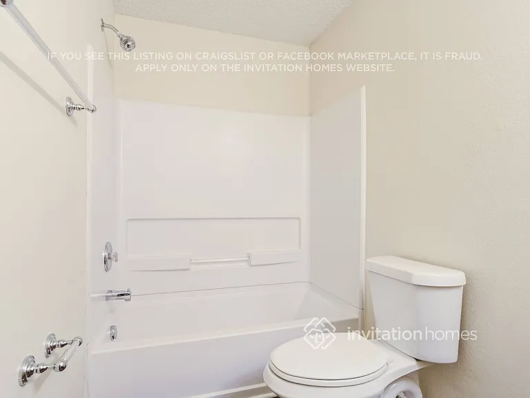 1905 Dunsmore Ln — Photo 13