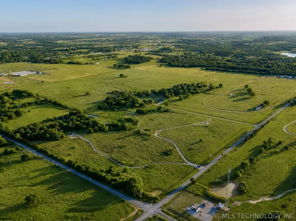 13605 Memorial Rd, Wilson, OK 73463