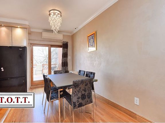 4th image of 3412 Avenue