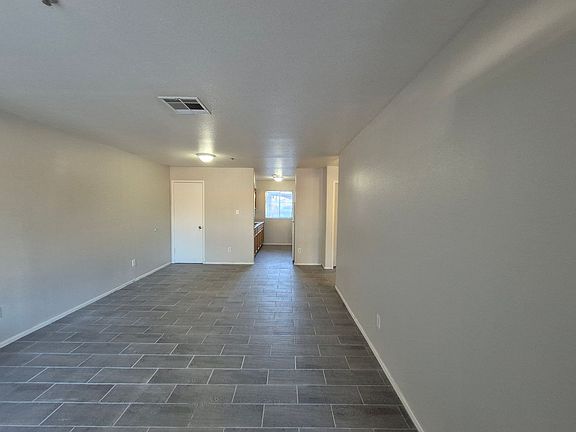 3rd image of 530 S Magnolia Ave #3