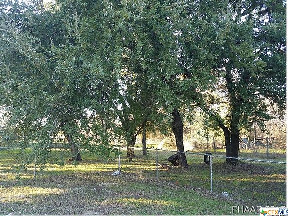 2nd image of 302 River Oaks Dr