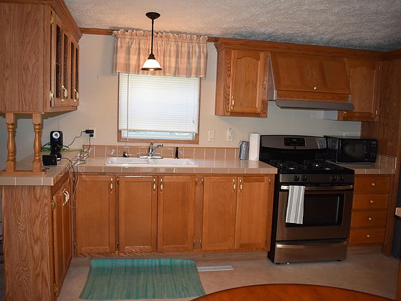 2nd image of 1311 Windridge Ln