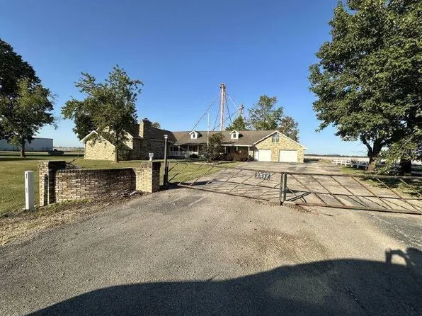 2537 County Road 675, Bernie, MO 63822