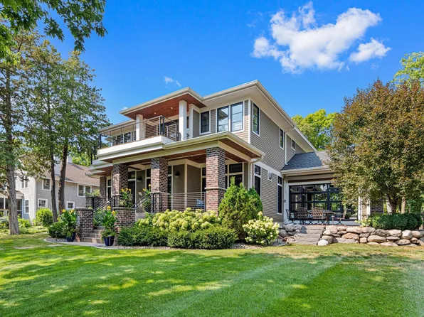 373 Park St E, Wayzata, MN 55391