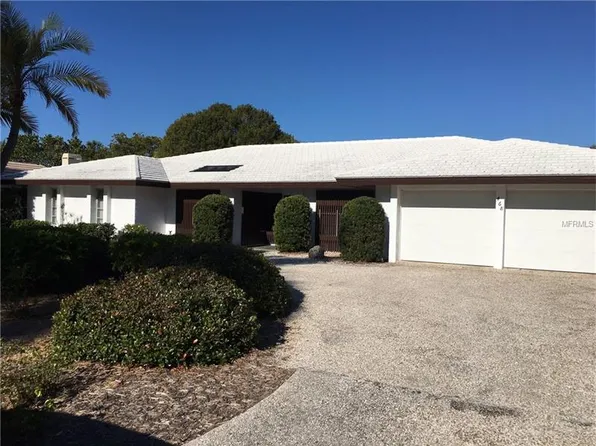 468 Meadow Lark Dr, Sarasota, FL 34236