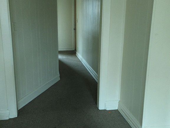 5th image of 206 W 28th St #2
