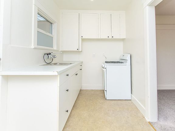 4th image of 4365 42nd St #4371