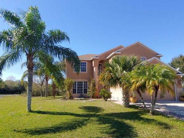 706 Toulon Dr