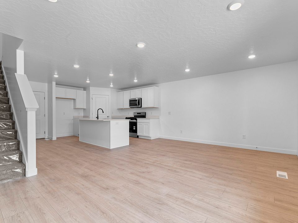 1st image of 2196 N Glacier Ln E #238