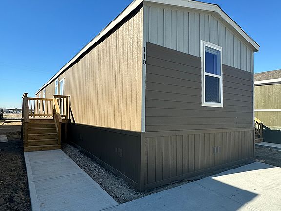 2nd image of 110 Cirrus Cir