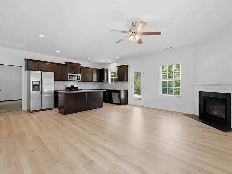 107 Zulabelle Ct — Photo 9