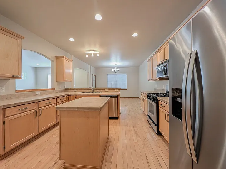 1218 147th Pl SW — Photo 4