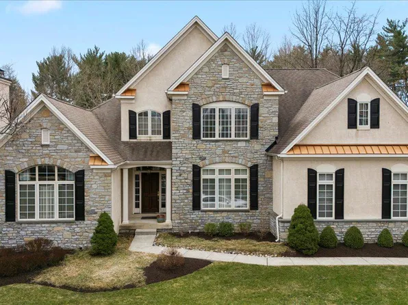 628 Harpers Ln, Huntingdon Valley, PA 19006