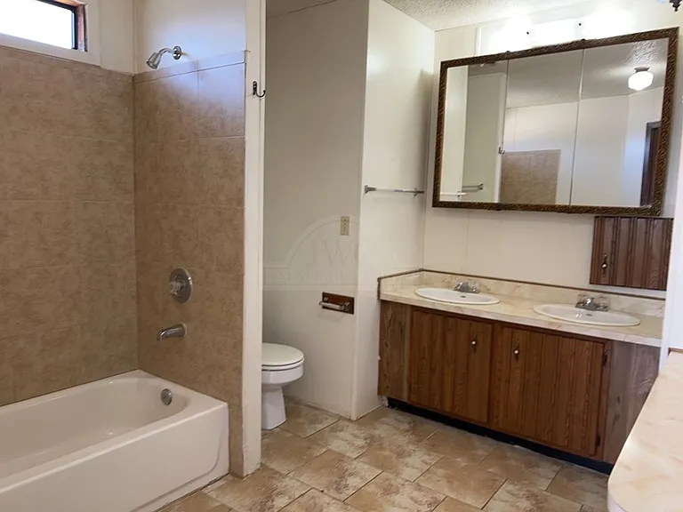 3104 Julie Ln — Photo 17