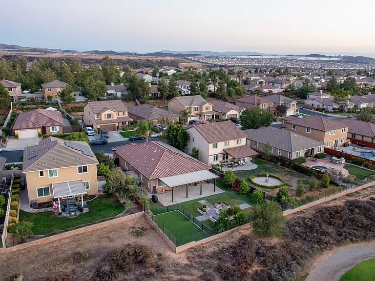 38152 Mulligan Dr — Photo 41