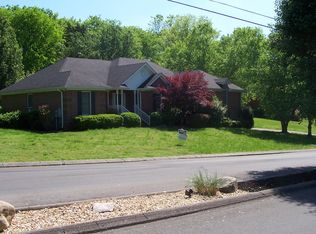 1001 Lake Rise Pl, Gallatin, TN 37066