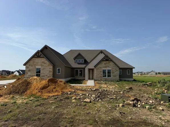 12417 Hornfels Dr, Krum, TX 76249