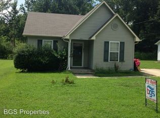 221 Longfellow Ave, Dyersburg, TN 38024
