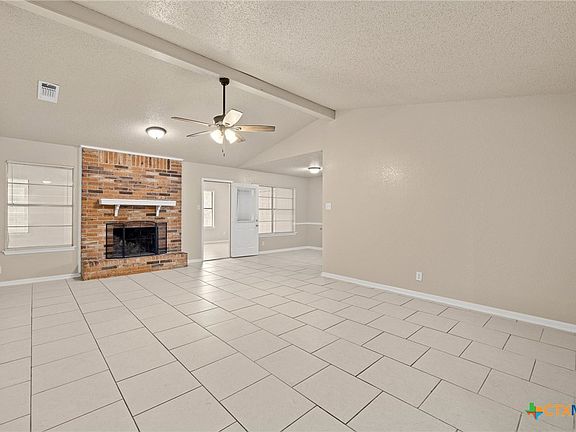 3rd image of 3305 Johnson Dr