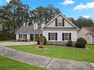 1421 Tumblerock Ct, Loganville, GA