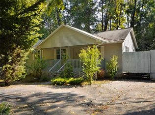 432 Courtland Blvd, Hendersonville, NC 28791