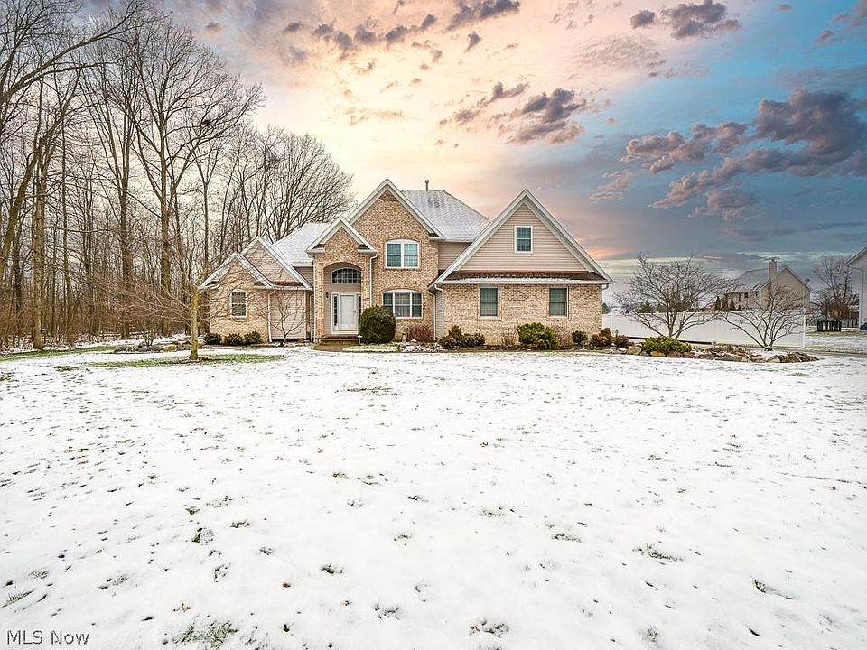 1st image of 25014 Saddlehorn Cir