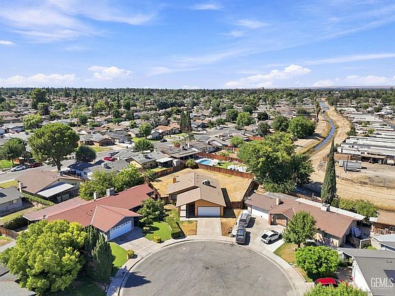 4th image of 3701 Halford Ct
