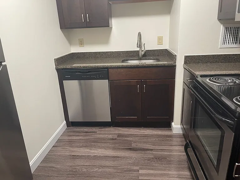 112 Huntington Ave #20B — Photo 6