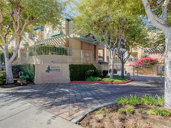 2nd image of 22123 Figueroa St Unit 137
