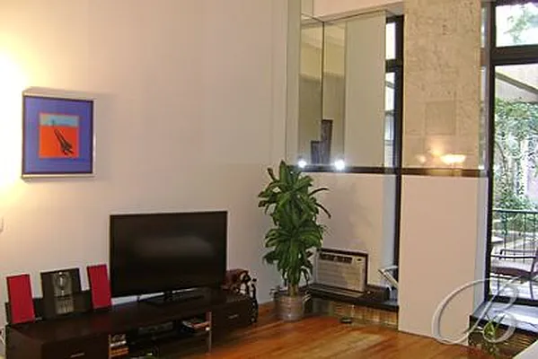 Rented by Bellmarc Realty | media 47