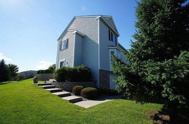 1st image of 15583 Foghorn Ln