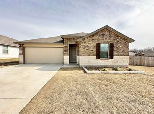 1349 Oxford Ln, Troy, TX 76579