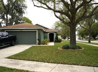 12618 Geneva Glade Dr, Riverview, FL 33578