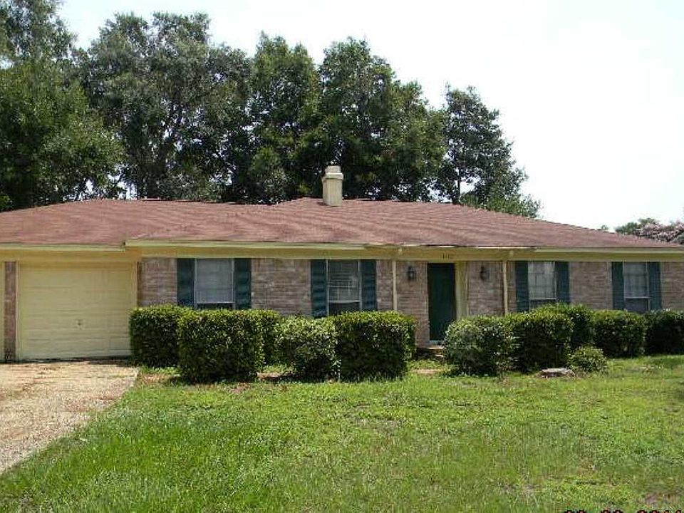 1st image of 4760 Balmoral Dr