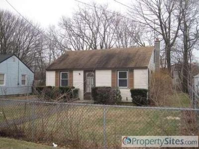 73 E Halley Ln, Central Islip, NY, 11722