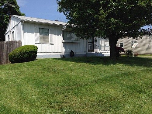 2nd image of 485 Carrollton Dr