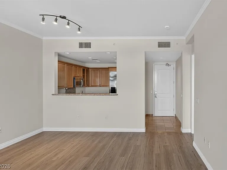 2220 Village Walk Dr #3221 — Photo 7