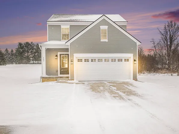 303 Oak Dr #3, Marshall, MI 49068