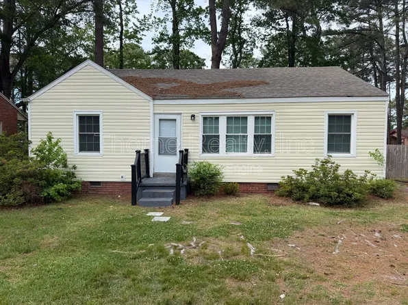 1416 Rosewood Ave, Rocky Mount, NC 27801