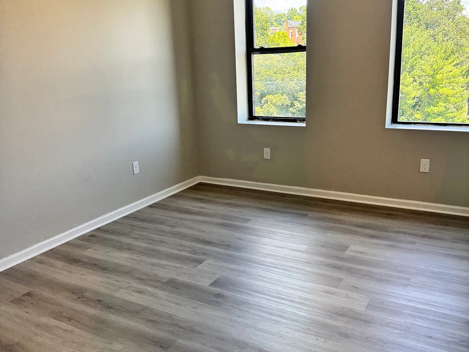 2 bed, 800 sqft, $900 — Photo 4