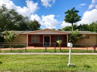 1006 NE 16th Ave, Homestead, FL 33033