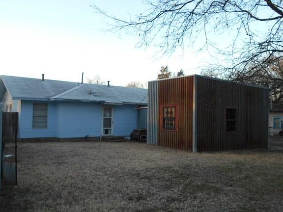 3rd image of 7431 Mary Dan Dr