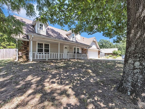 3rd image of 14365 E Glenwood Dr