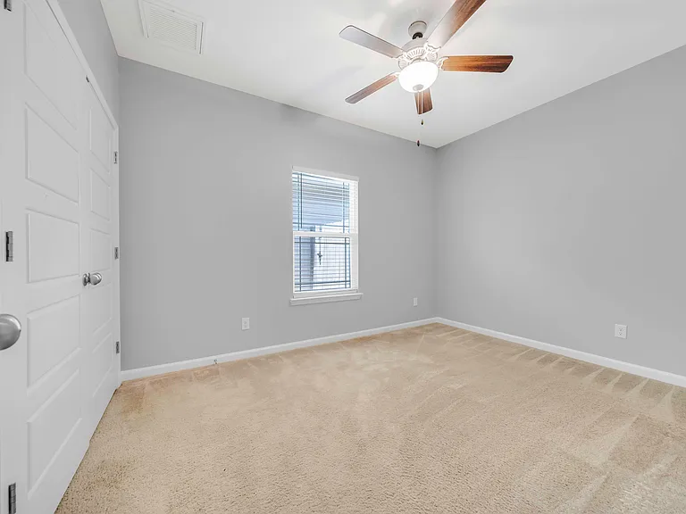 125 Fernwood St — Photo 30