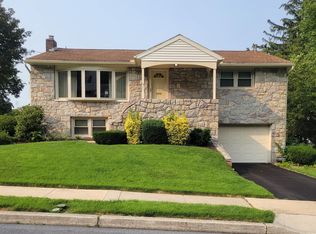 311 E Broad St, Shillington, PA 19607