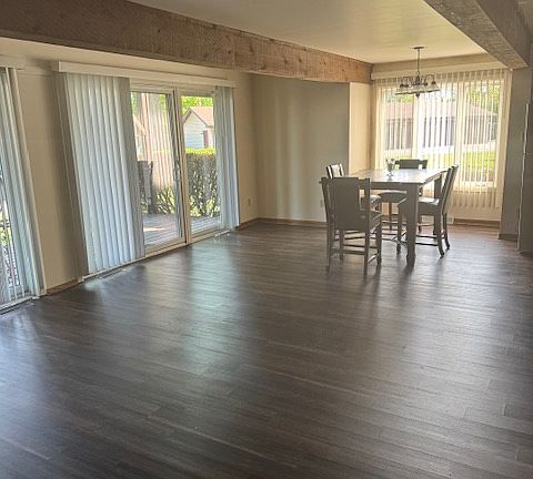 3rd image of 1500 Camellia Dr Unit 1